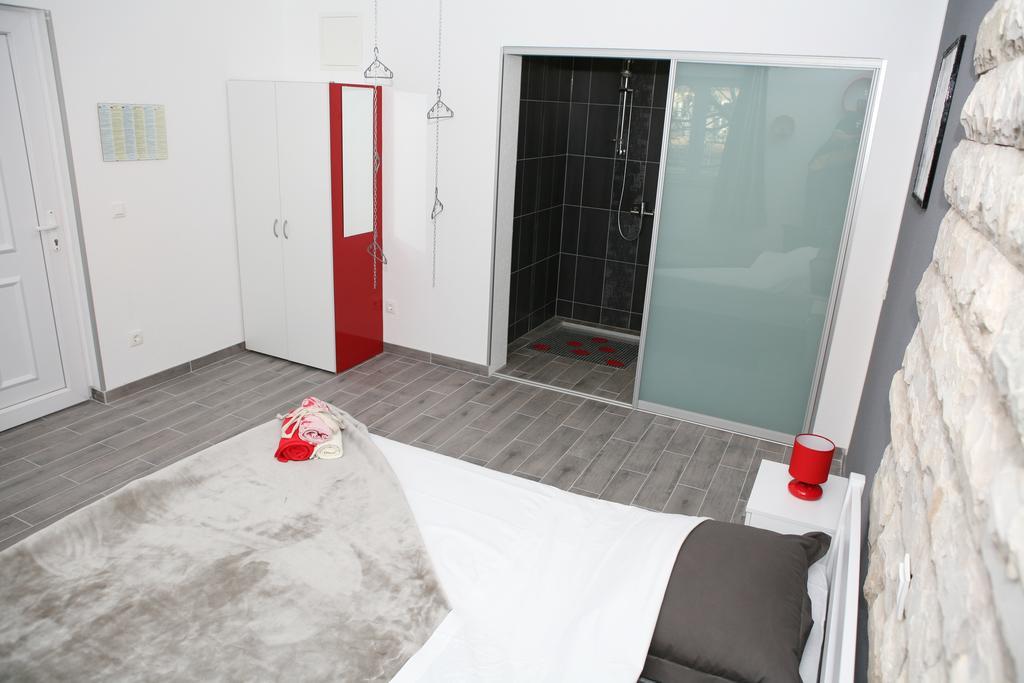 Apartments & Room Dijana Trogir Zimmer foto
